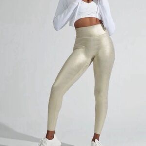 BuffBunny Cream Leggings